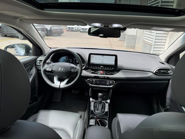 HYUNDAI i30 Wagon 1.5 T-GDi Vertex-image-9