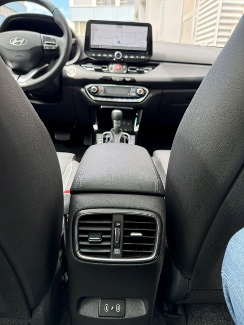 HYUNDAI i30 Wagon 1.5 T-GDi Vertex-image-11