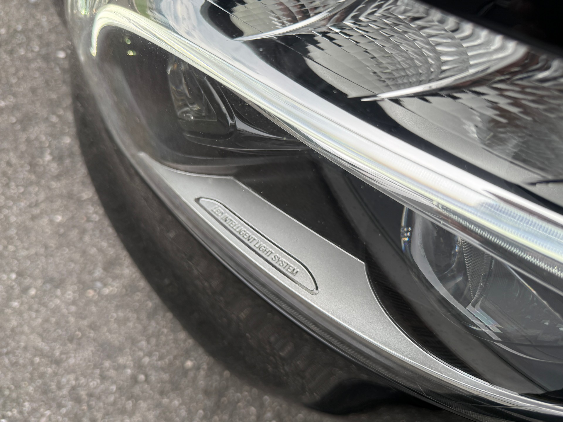 MERCEDES-BENZ V 250 d lang Exclusive 4Matic 9G-Tronic-image-5
