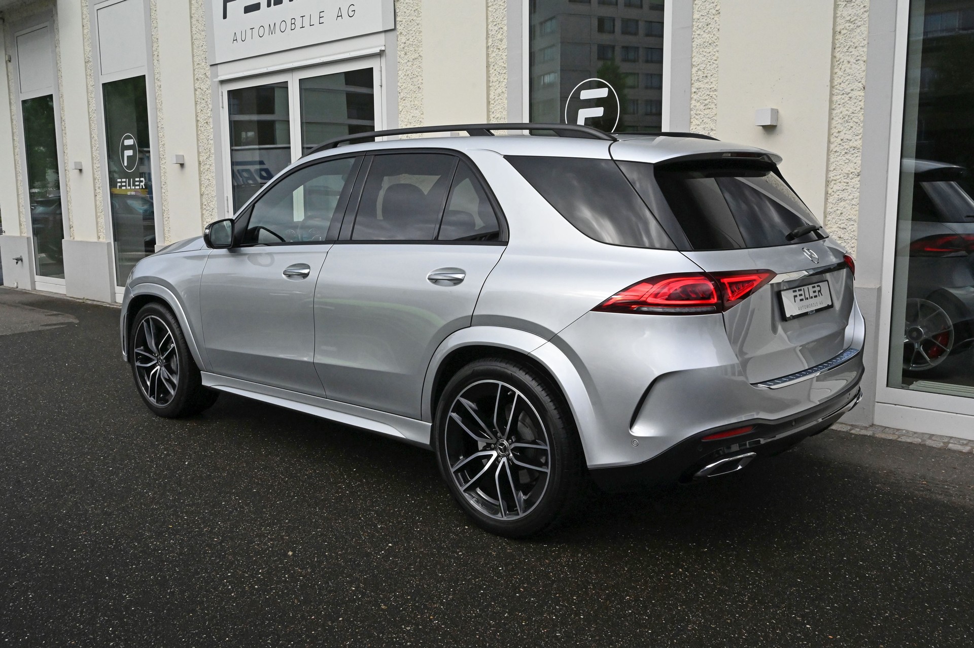 MERCEDES-BENZ GLE 400 d 4Matic Exclusive 9G-Tronic-image-7