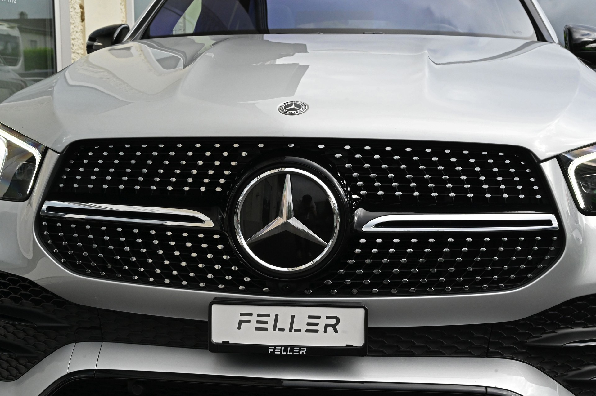 MERCEDES-BENZ GLE 400 d 4Matic Exclusive 9G-Tronic-showroom-element-3