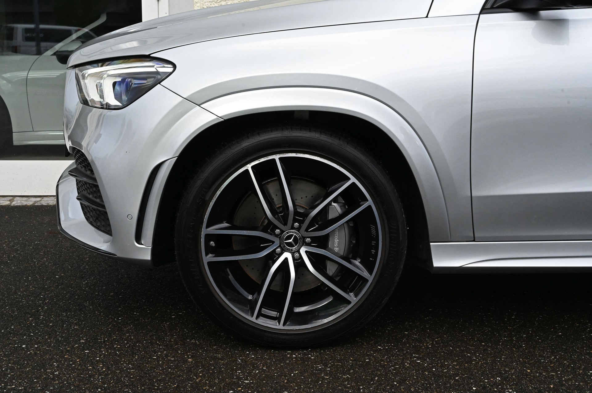 MERCEDES-BENZ GLE 400 d 4Matic Exclusive 9G-Tronic-image-6