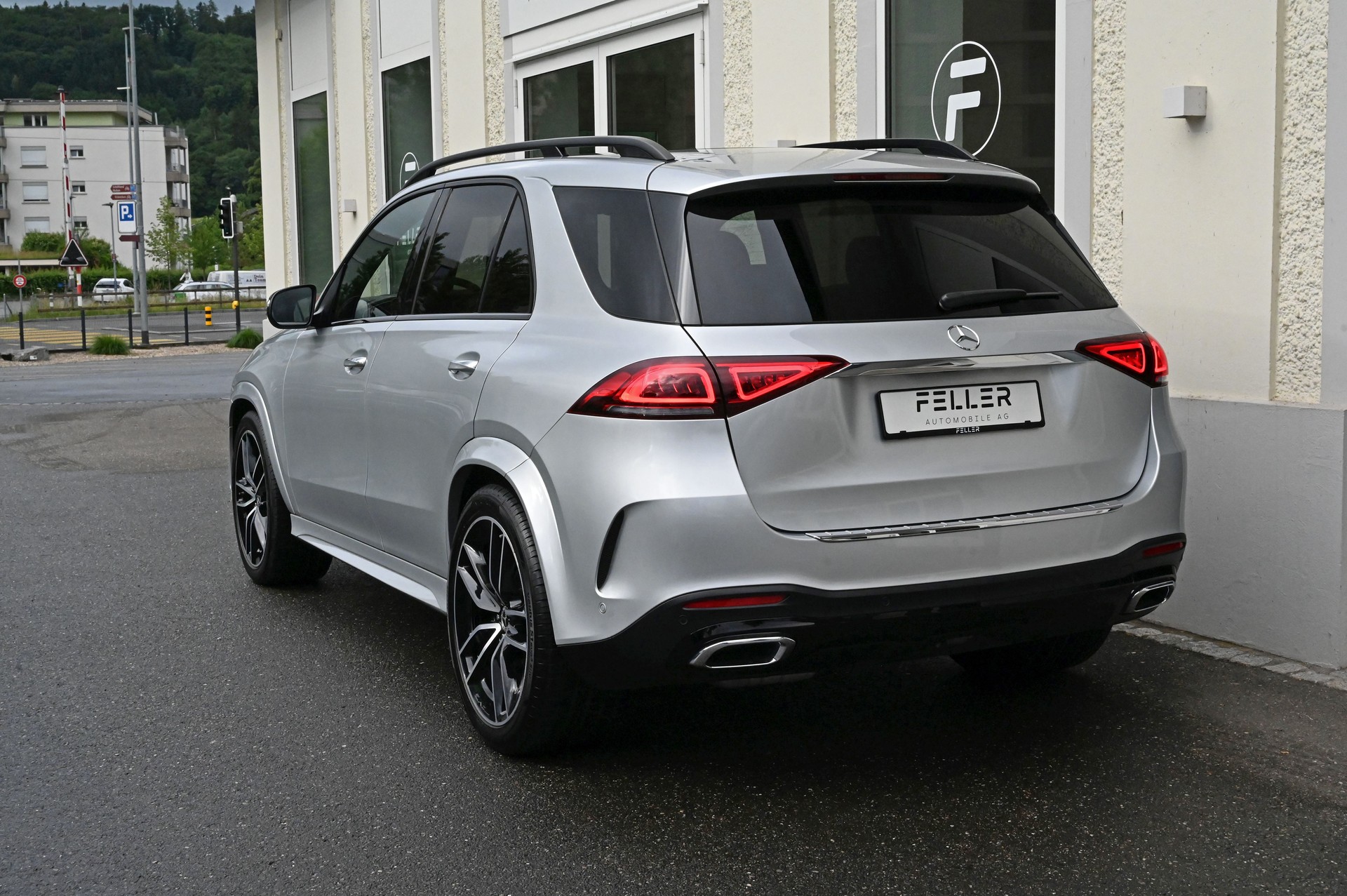 MERCEDES-BENZ GLE 400 d 4Matic Exclusive 9G-Tronic-image-8