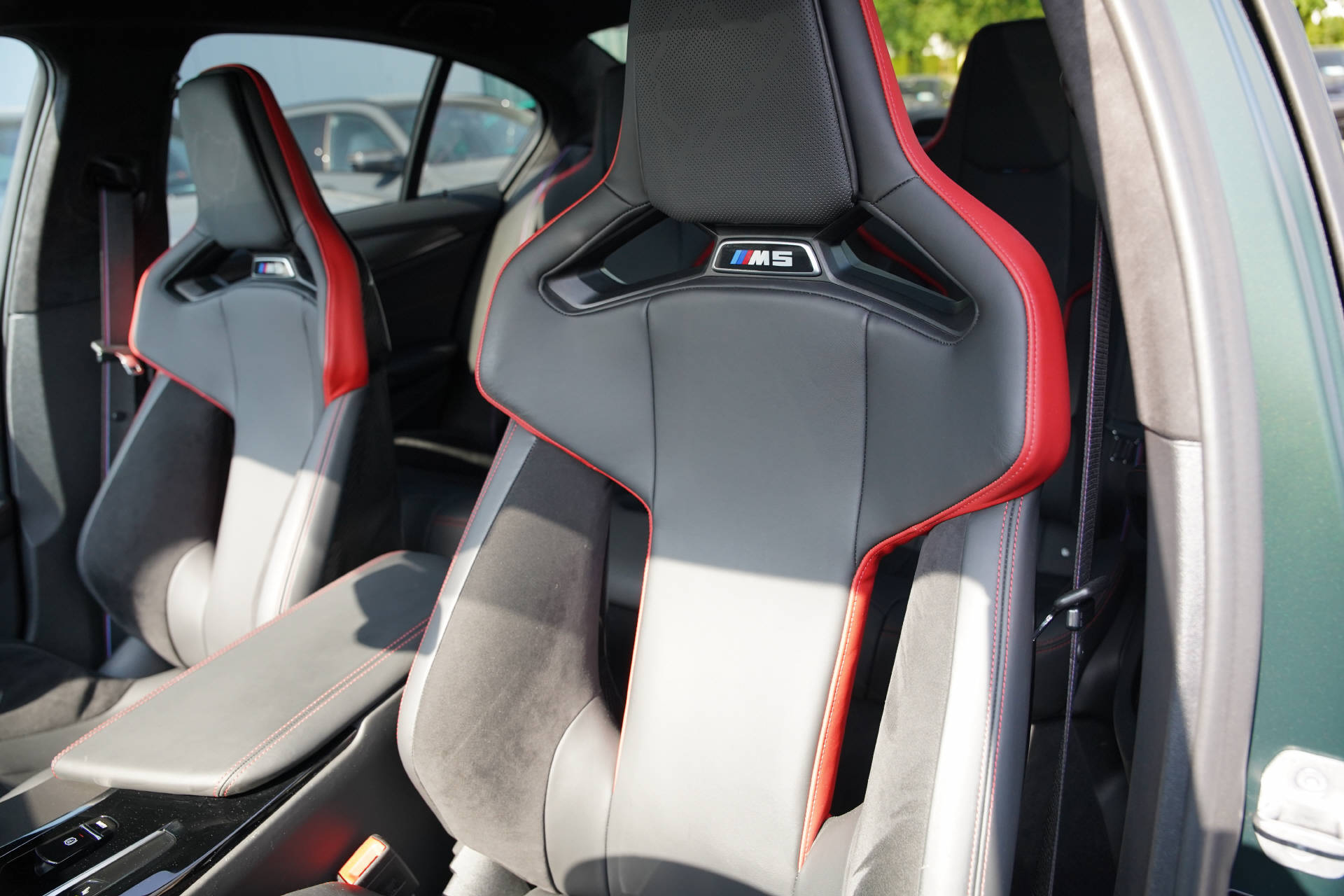 BMW M5 xDrive CS-image-9