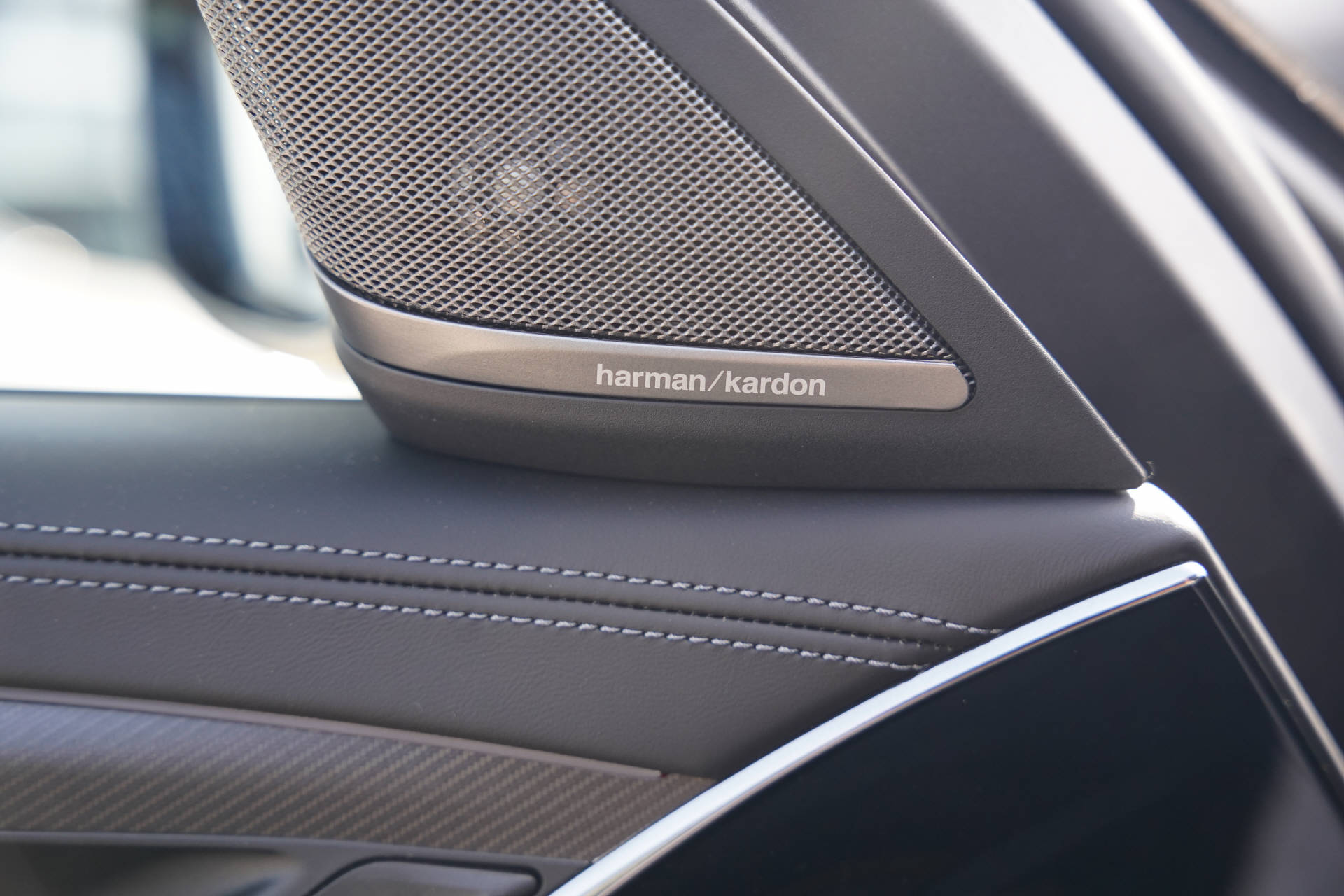 BMW M5 xDrive CS-image-15