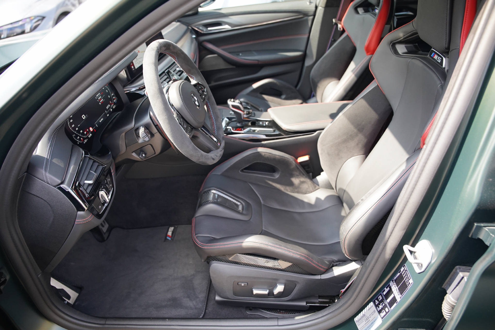 BMW M5 xDrive CS-image-7
