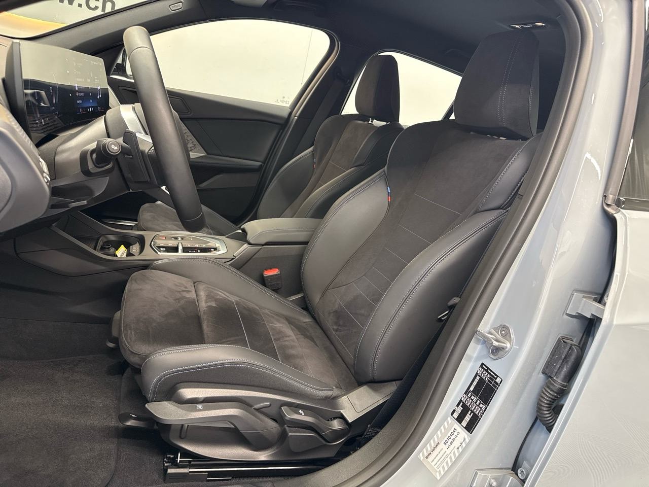 BMW 120 M Sport Steptronic-showroom-element-3