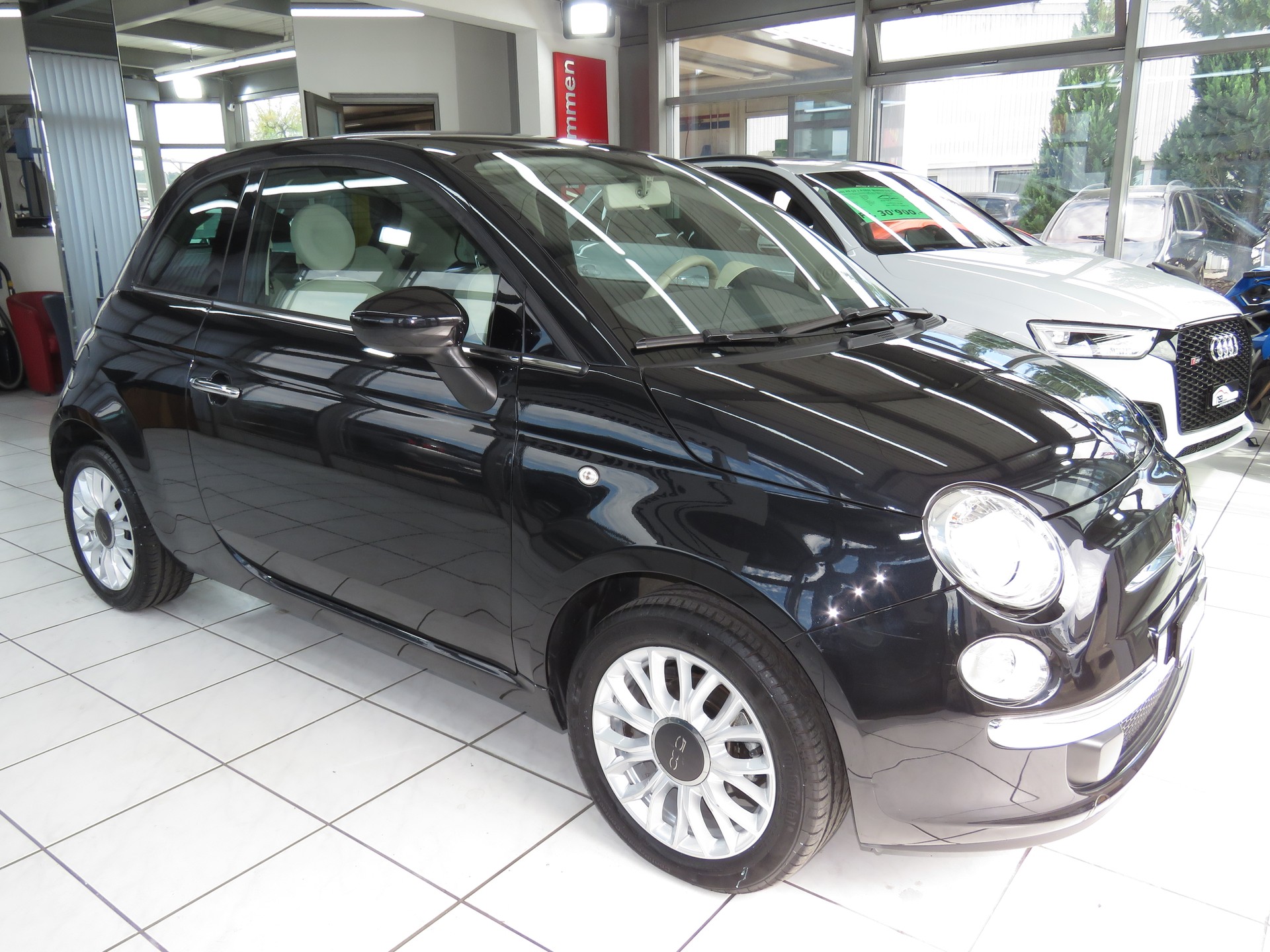 FIAT 500 1.2 Lounge-showroom-element-2