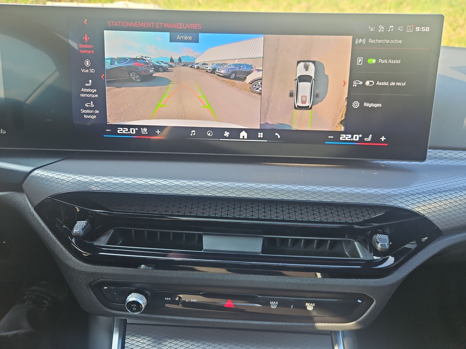 BMW M340i xDrive 48V Touring Steptronic M Sport Pro-image-21