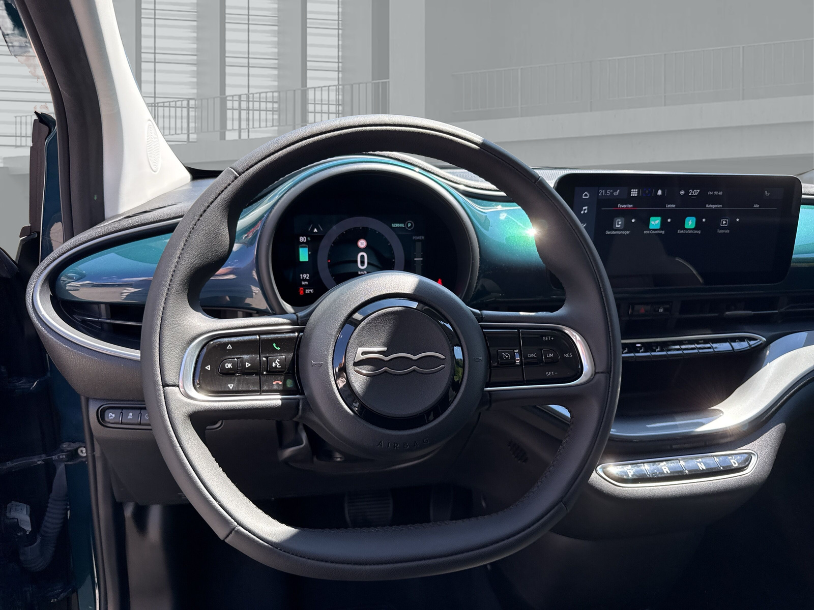 FIAT 500 electric 87 kW Icon-image-9