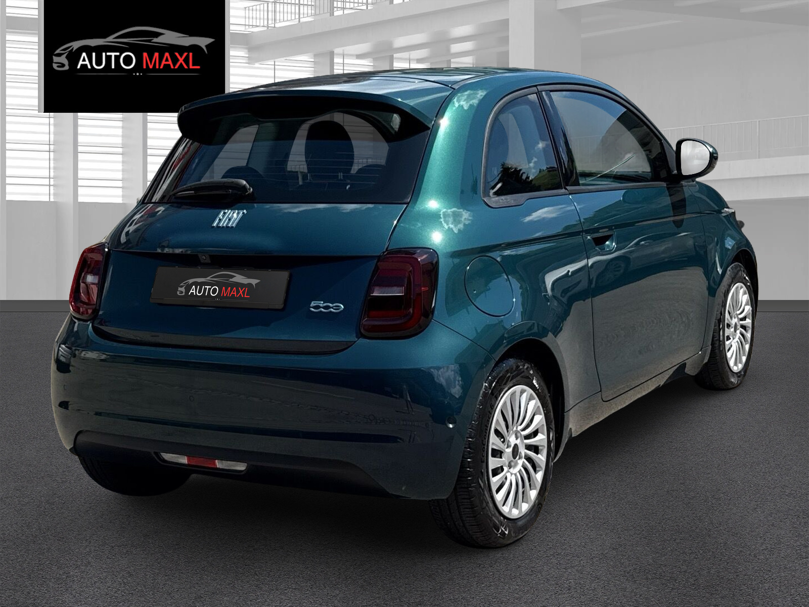FIAT 500 electric 87 kW Icon-showroom-element-2