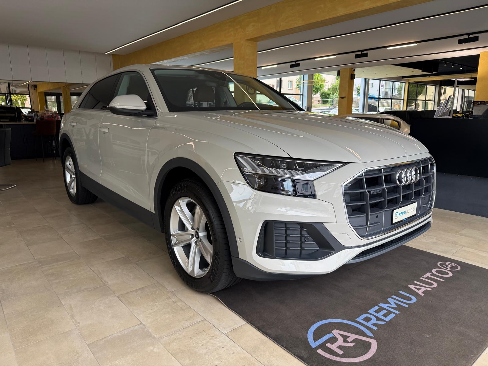 AUDI Q8 50 TDI quattro tiptronic
