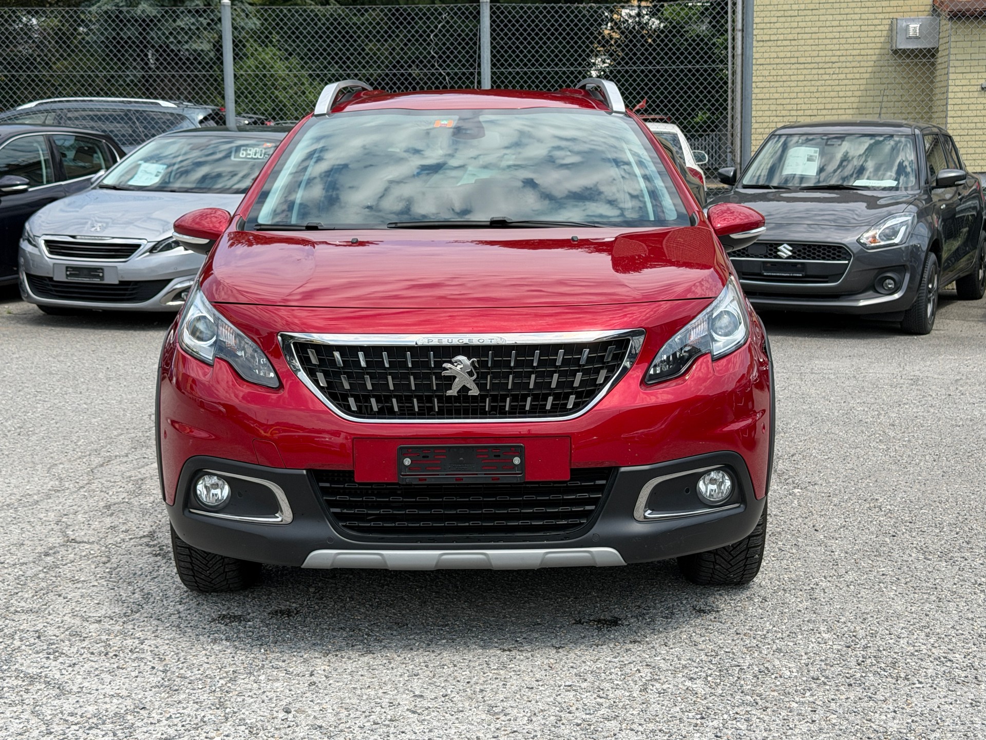 PEUGEOT 2008 1.2 PureTech Allure EAT6