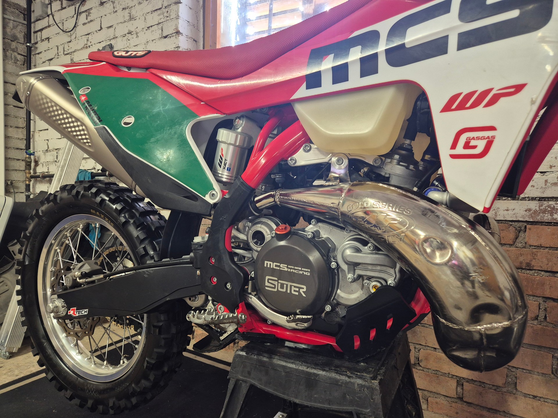 GASGAS EC 300-image-1