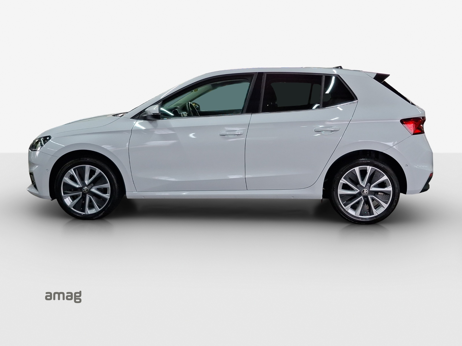 SKODA Fabia 1.0 TSI First Edition DSG-showroom-element-1