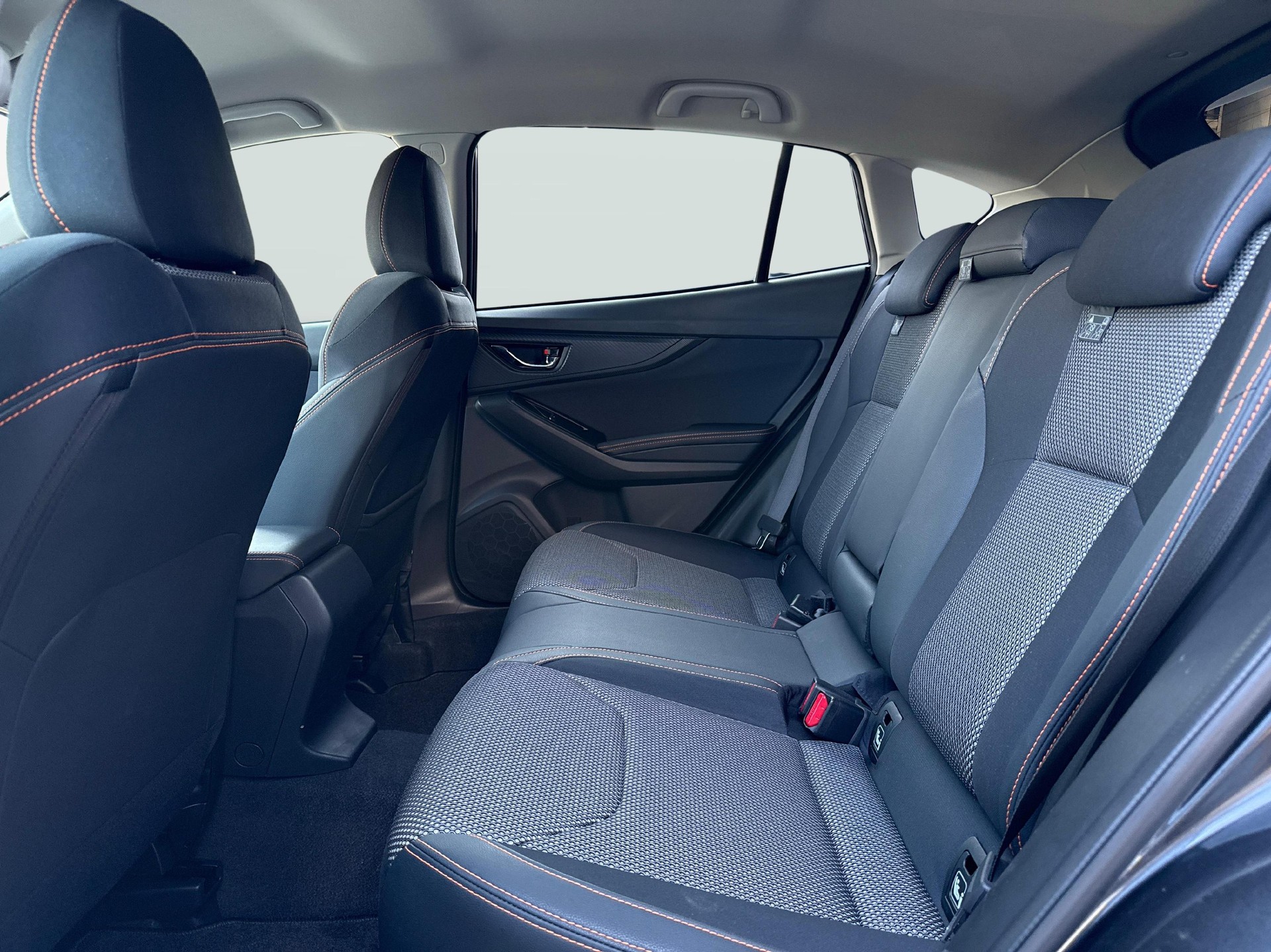 SUBARU XV 2.0i Swiss Plus-image-17