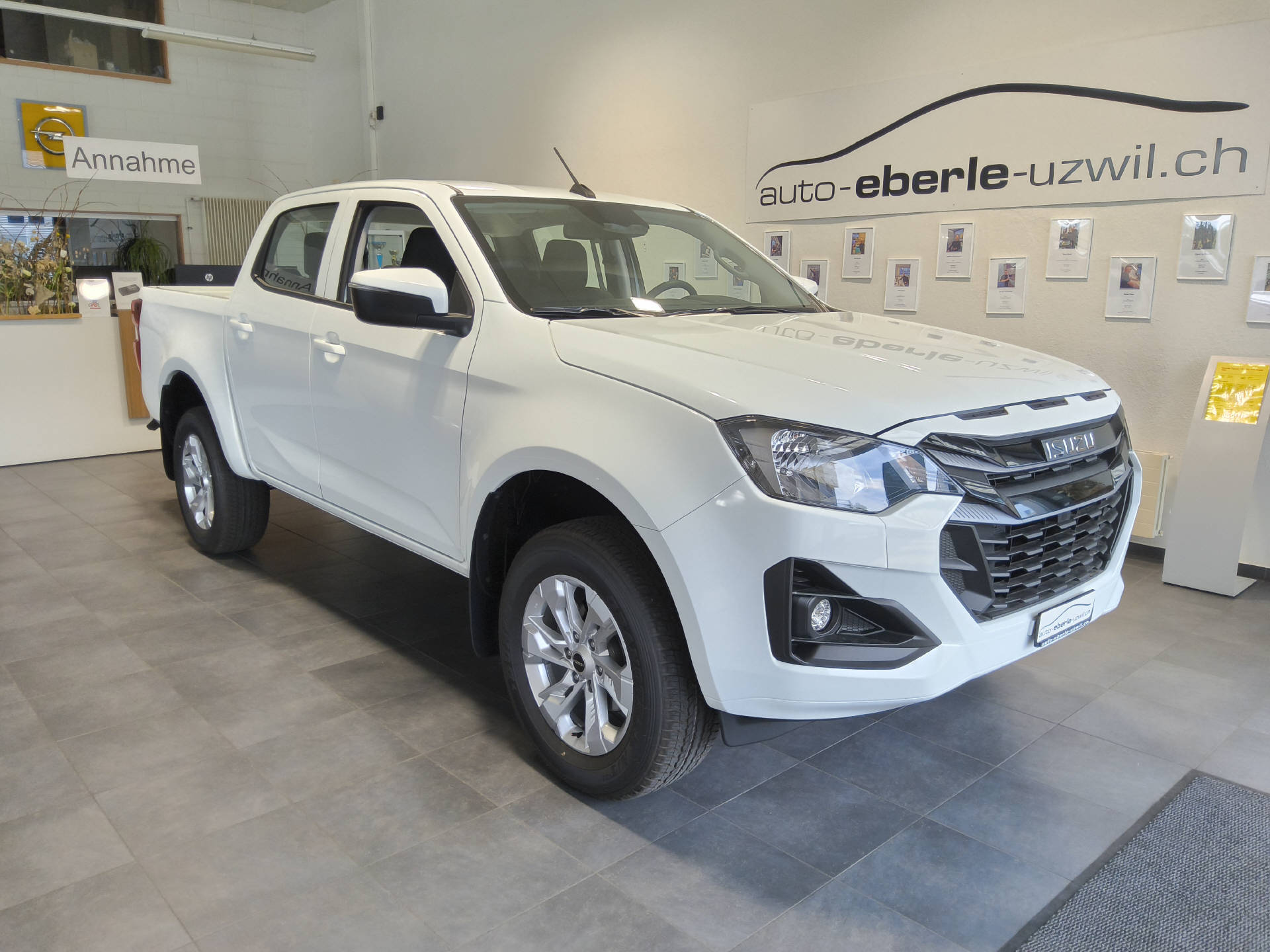ISUZU Isuzu D-Max Crew Pick -up 2.2 DDI Evolution-showroom-element-1