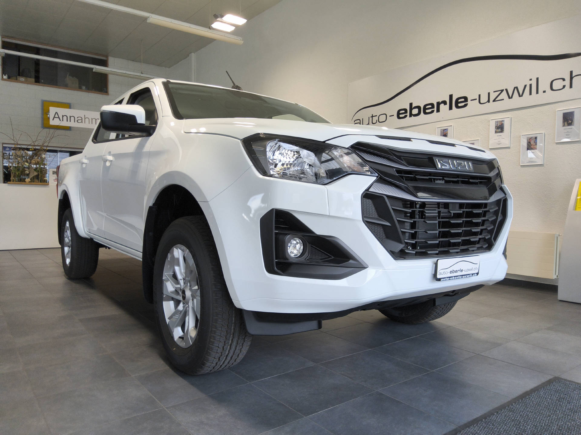 ISUZU Isuzu D-Max Crew Pick -up 2.2 DDI Evolution-showroom-element-2