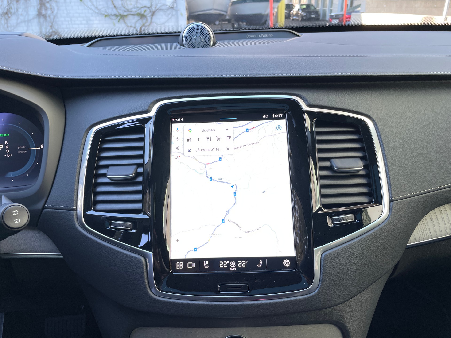 VOLVO XC90 T8 eAWD PluginHybrid Ultra Dark 7-Sitzer Geartronic-image-21