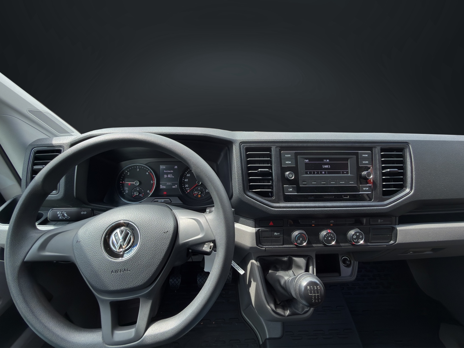 VW Crafter 35 2.0 TDI 2.0 TDI Doppelkabine Pritsche 7 Sitzer-image-8