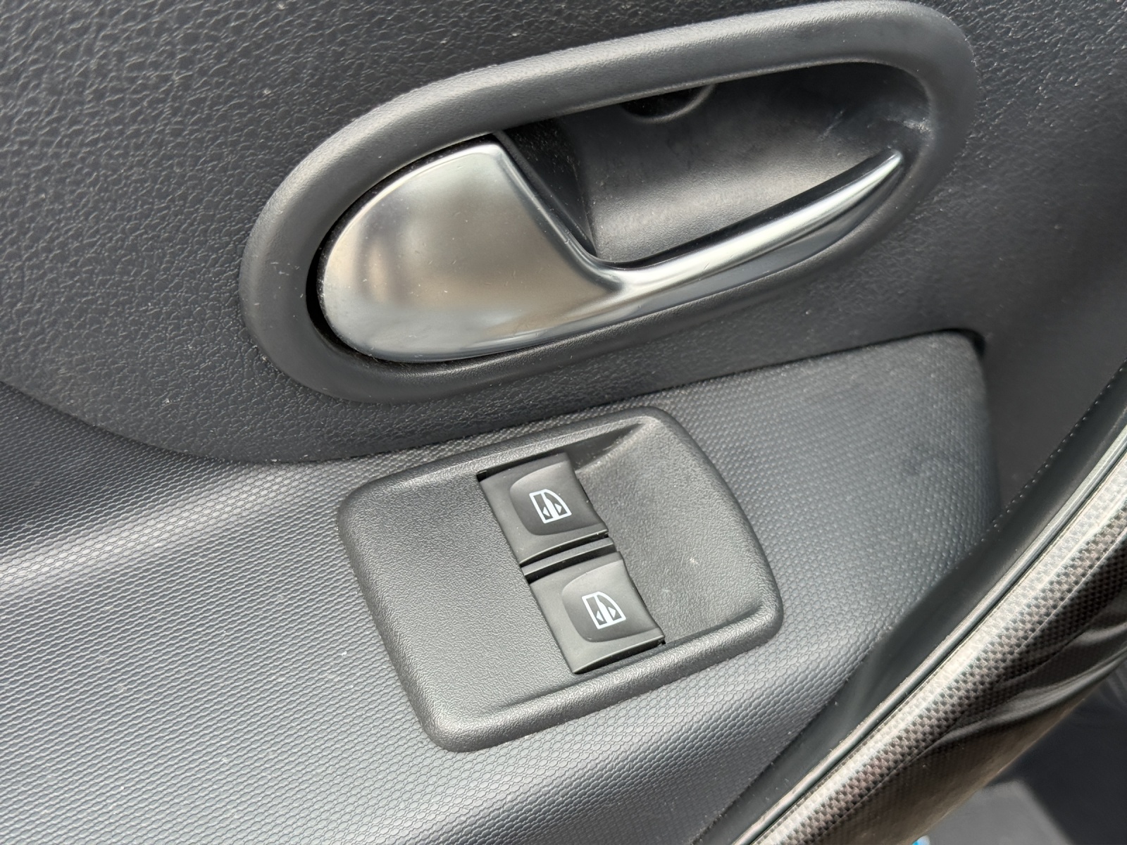 DACIA Logan MCV 1.0 Comfort-image-10