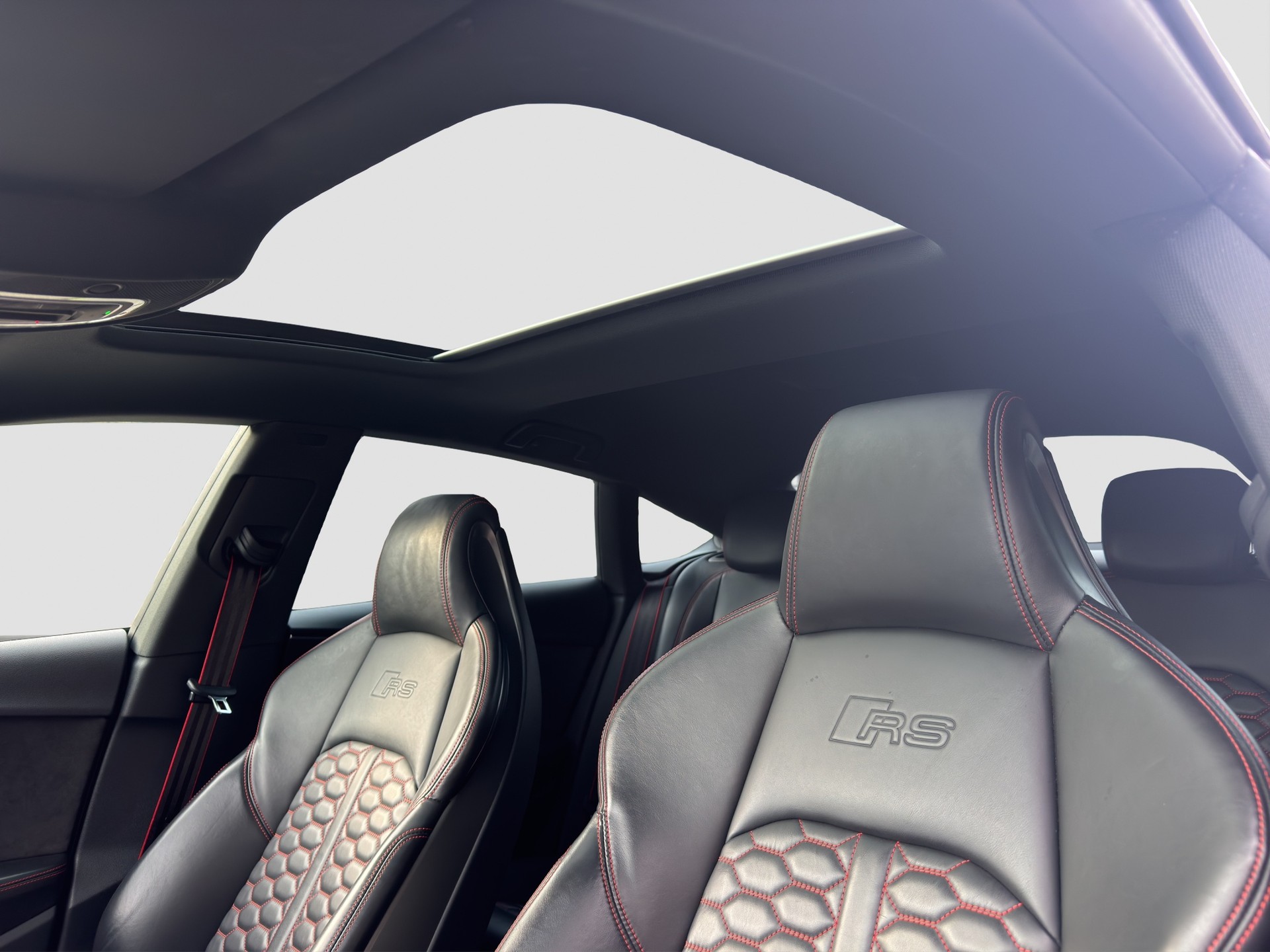 AUDI RS5 Sportback 2.9 TFSI quattro tiptronic-image-12