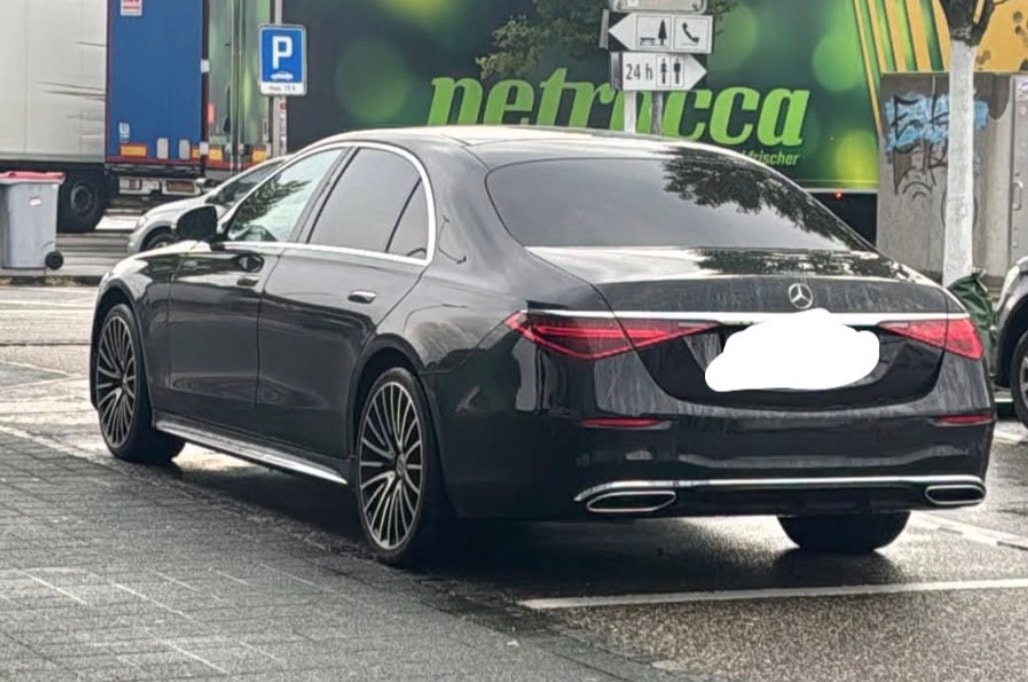 MERCEDES-BENZ S 400 d AMG Line 4matic lang-image-3