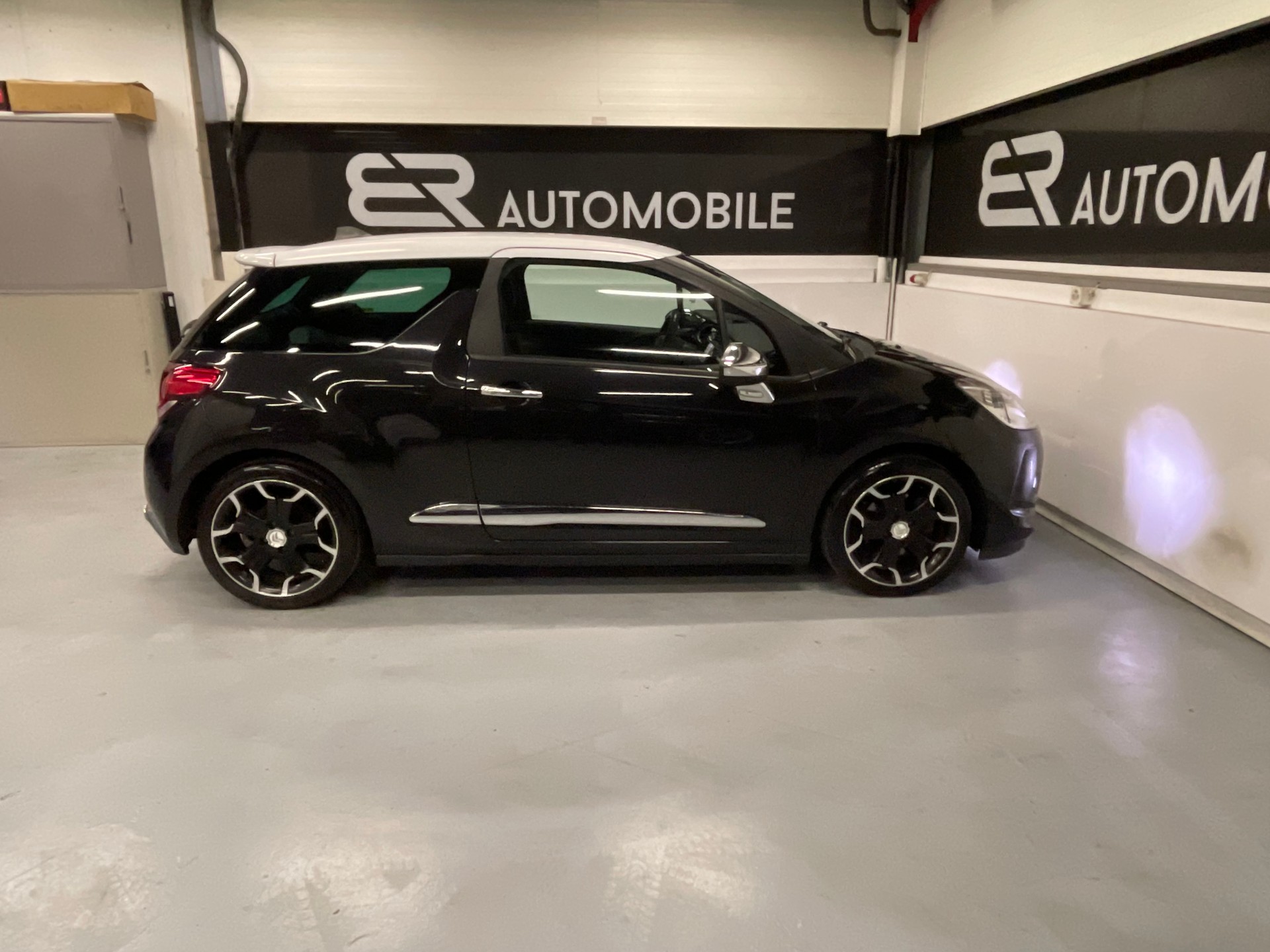 DS AUTOMOBILES DS3 1.6 THP Sport Chic-image-5