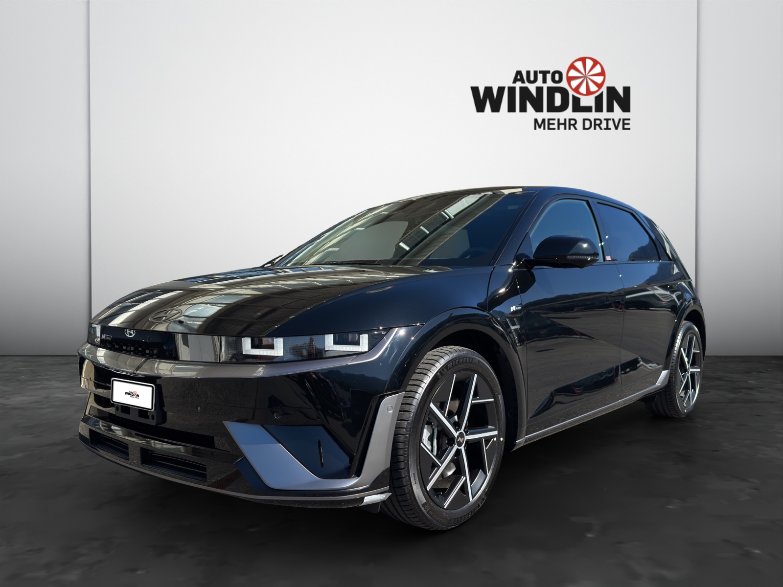 HYUNDAI Ioniq 5 84 kWh N-Line 4WD-showroom-element-1