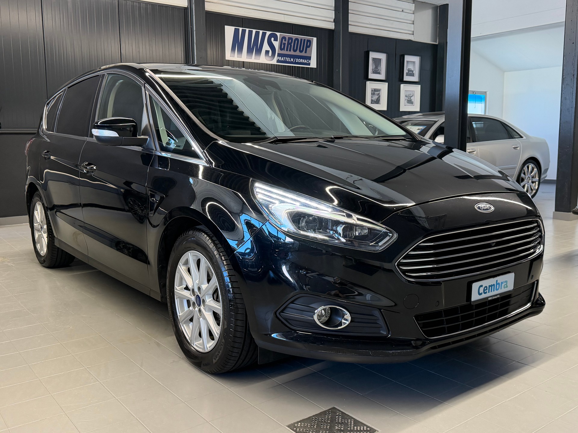 FORD S-Max 2.0 TDCi Titanium AWD PowerShift **7-Sitzer**