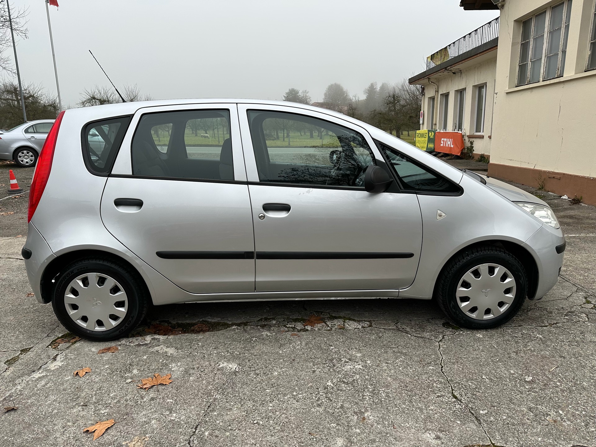 MITSUBISHI Colt 1.3 16V Invite-image-7