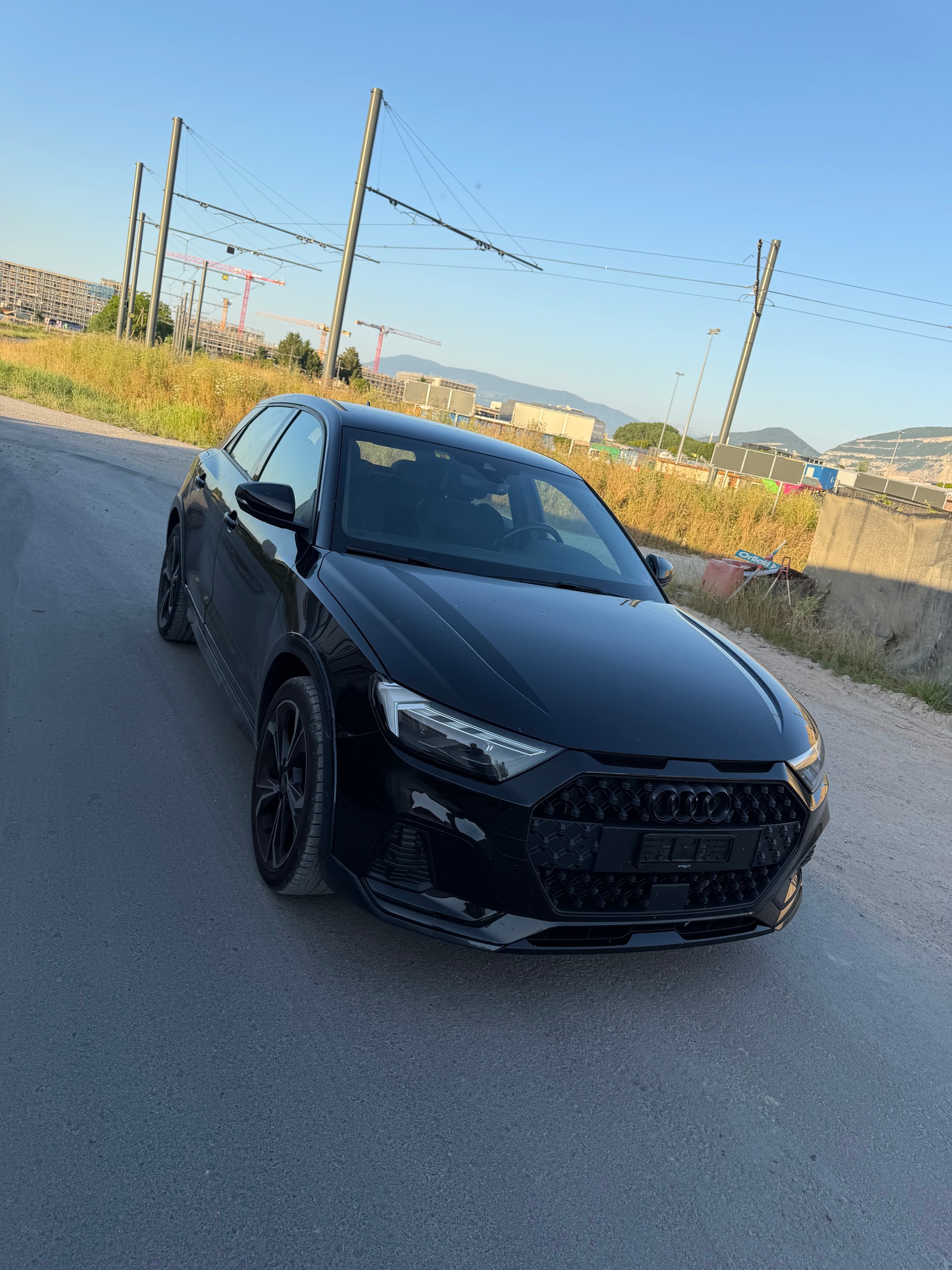 AUDI A1 City Carver 30 TFSI Attraction S-tronic-image-12