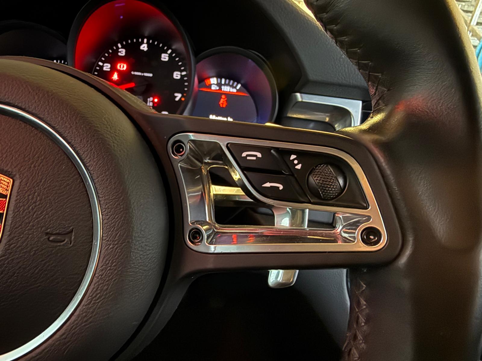 PORSCHE Macan PDK-image-21