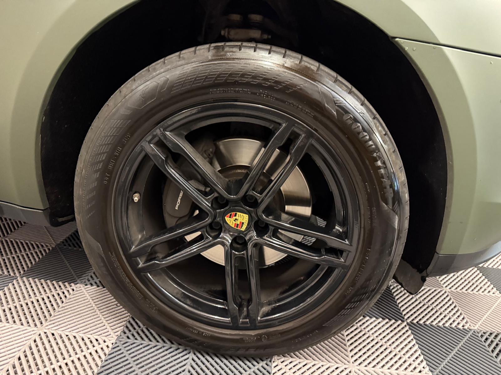 PORSCHE Macan PDK-image-27