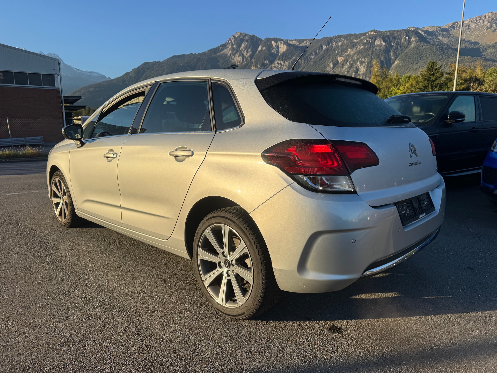 CITROEN C4 1.2 Pure Tech Feel Automatic-image-7