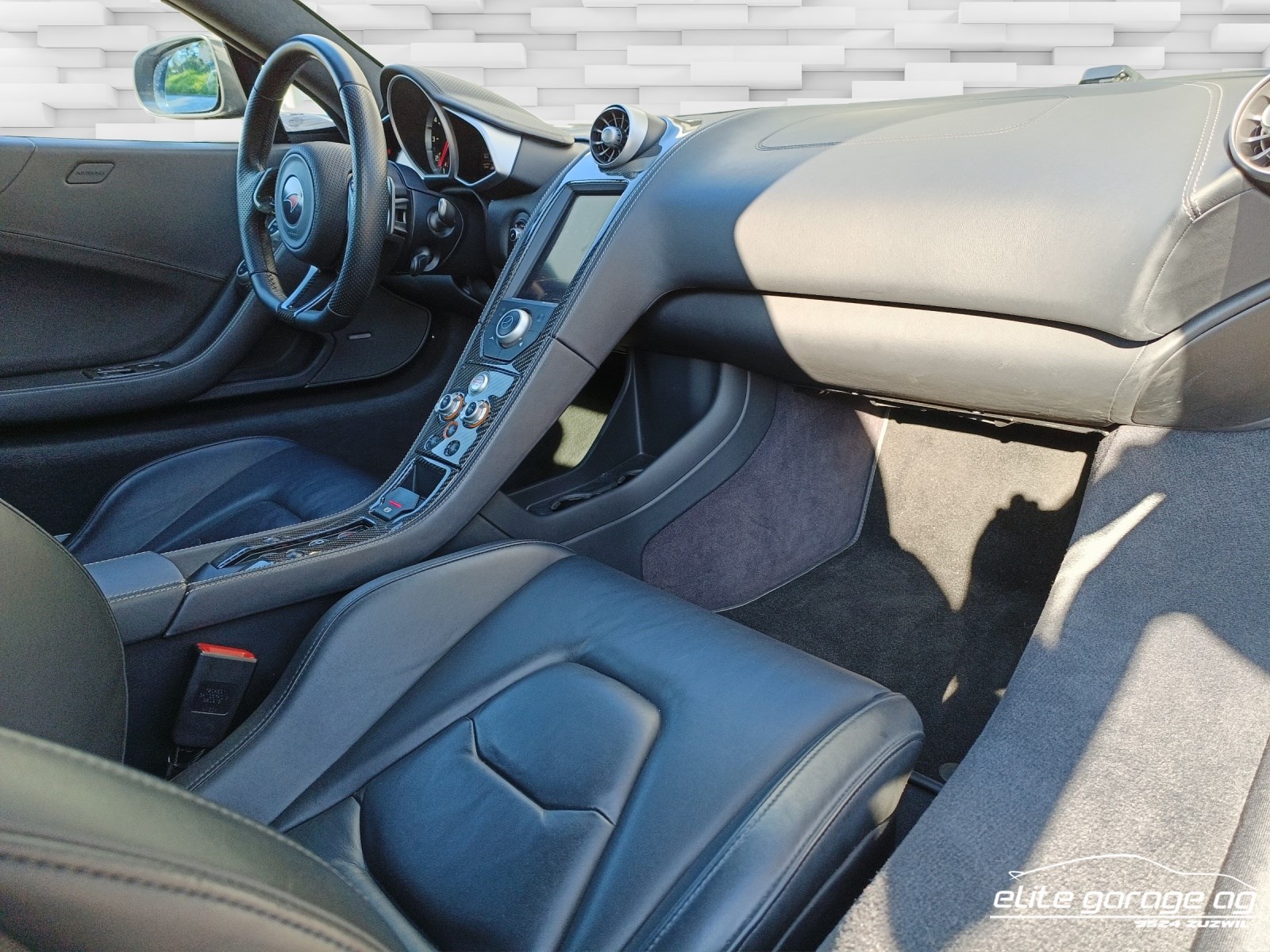 McLAREN MP4-12C FAB CHIMERA Coupé 3.8 V8 SSG-image-11