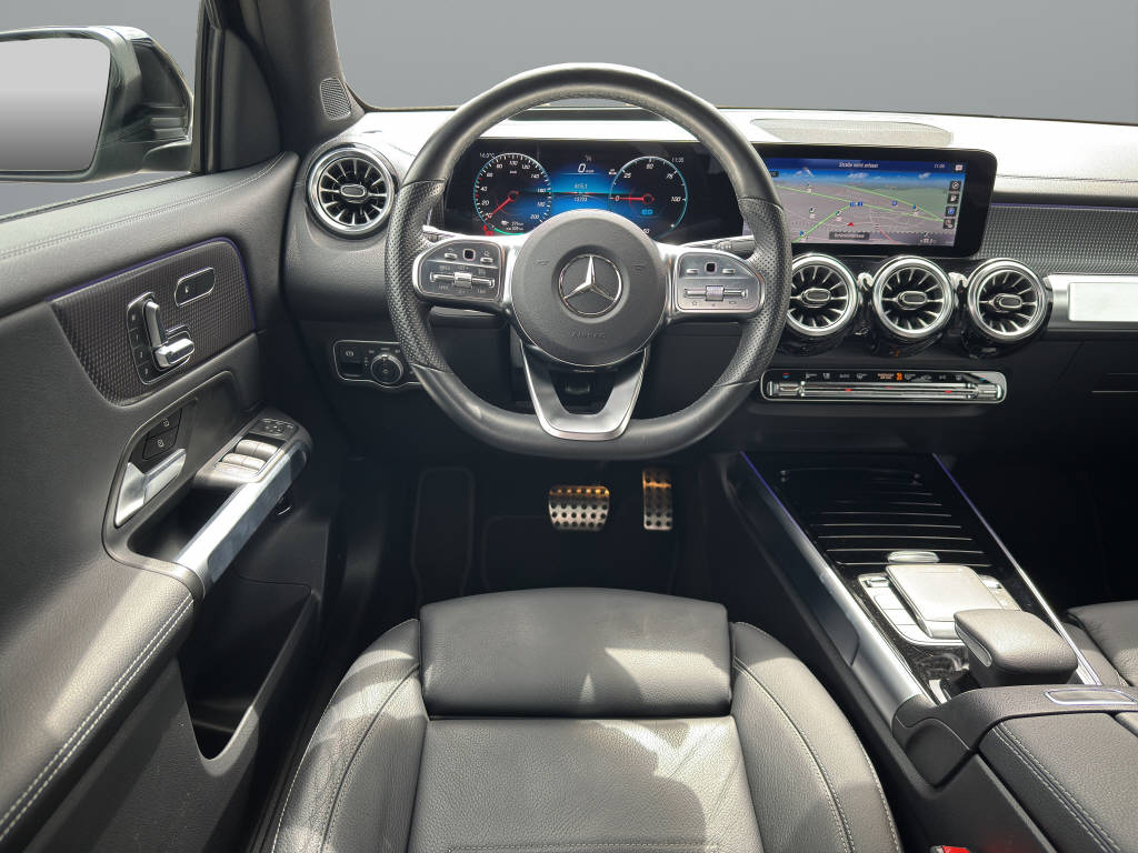 MERCEDES-BENZ EQB 350-image-9