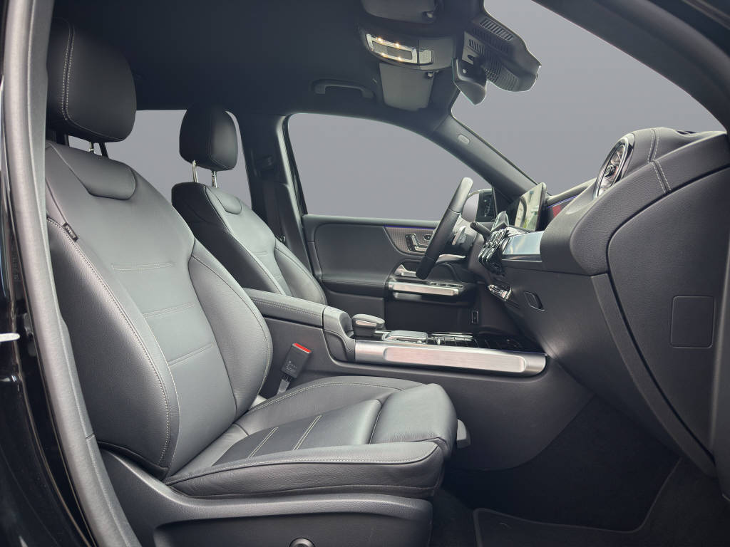 MERCEDES-BENZ EQB 350-image-13