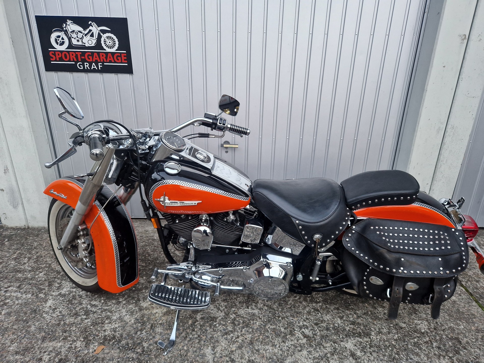 HARLEY-DAVIDSON FLSTC Softail Classic-image-1