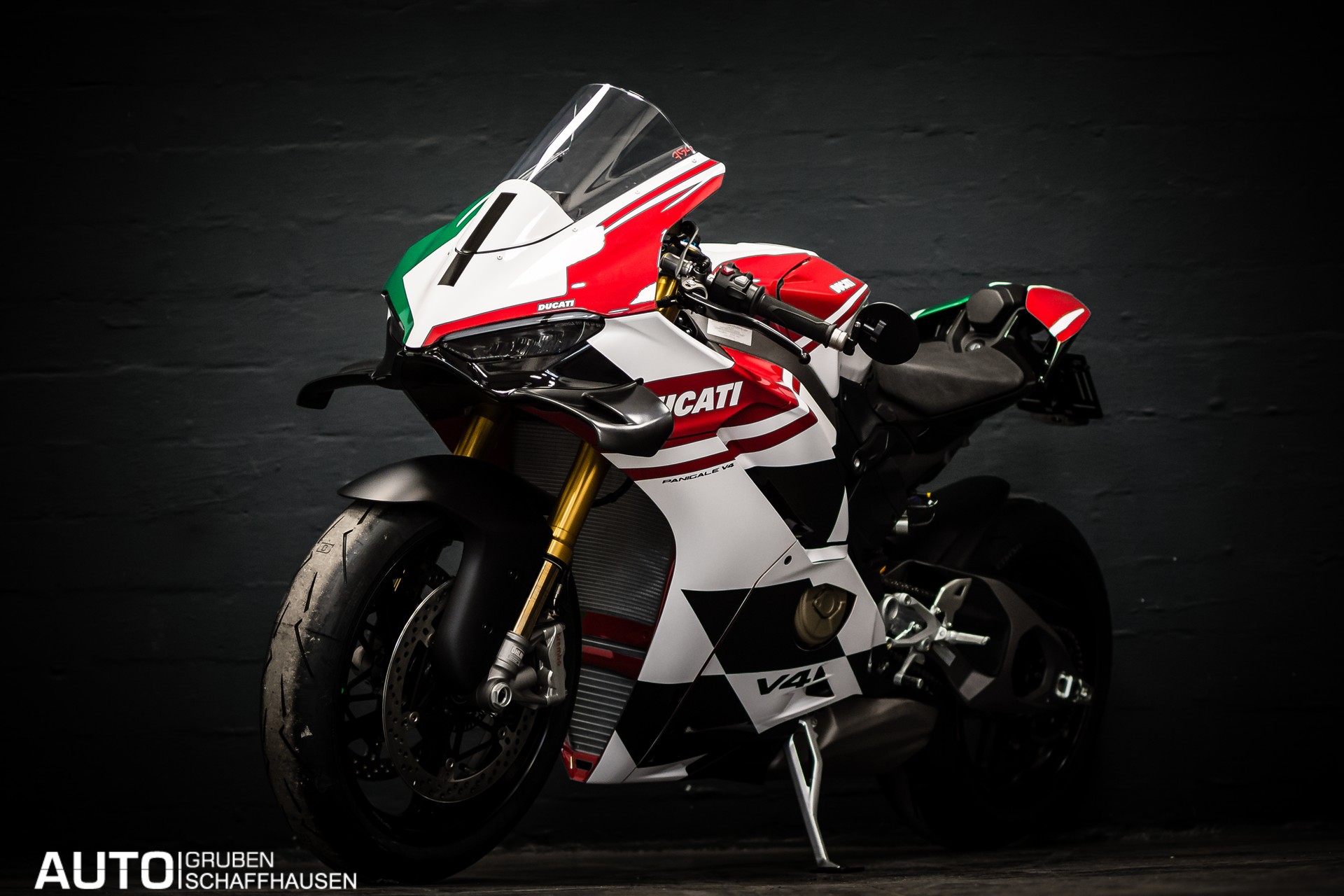 DUCATI Panigale V4 S ** Tricolore Design **-image-12
