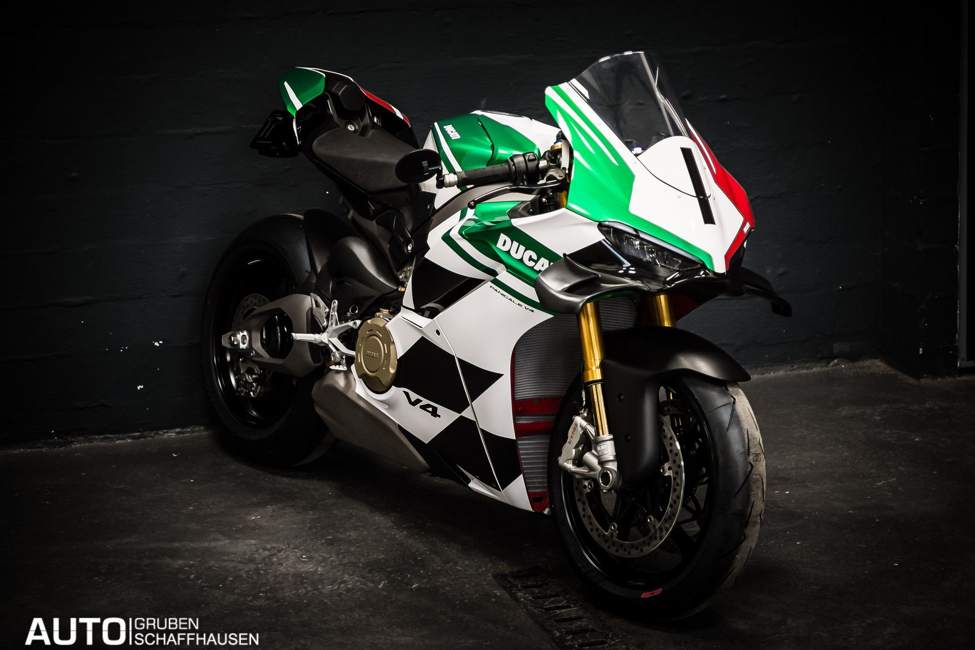 DUCATI Panigale V4 S ** Tricolore Design **-image-0