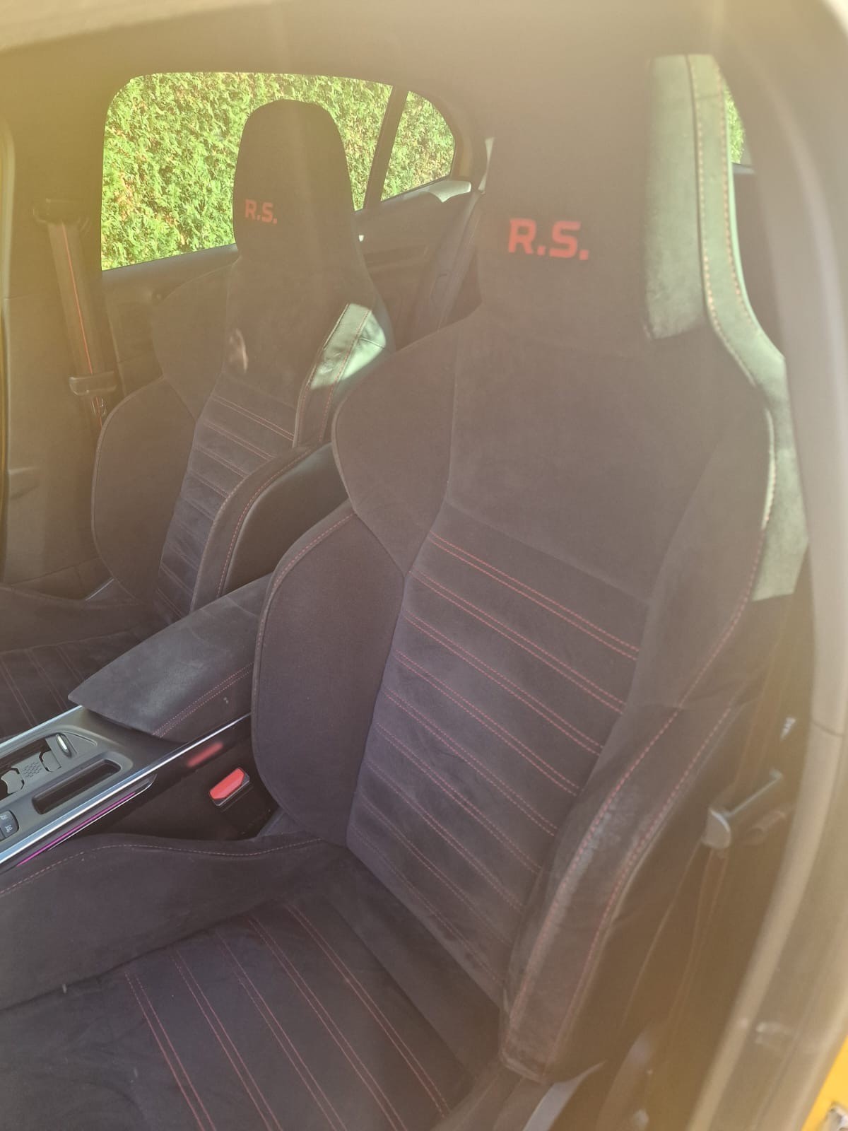 RENAULT Mégane RS 280 EDC-image-7