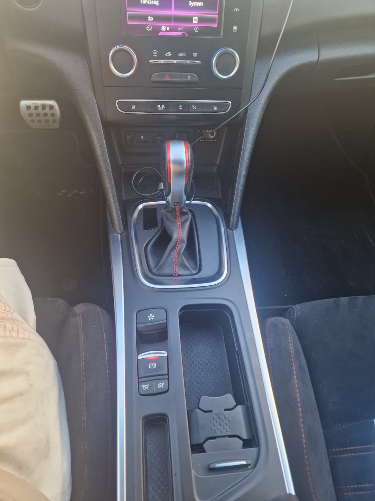 RENAULT Mégane RS 280 EDC-image-11