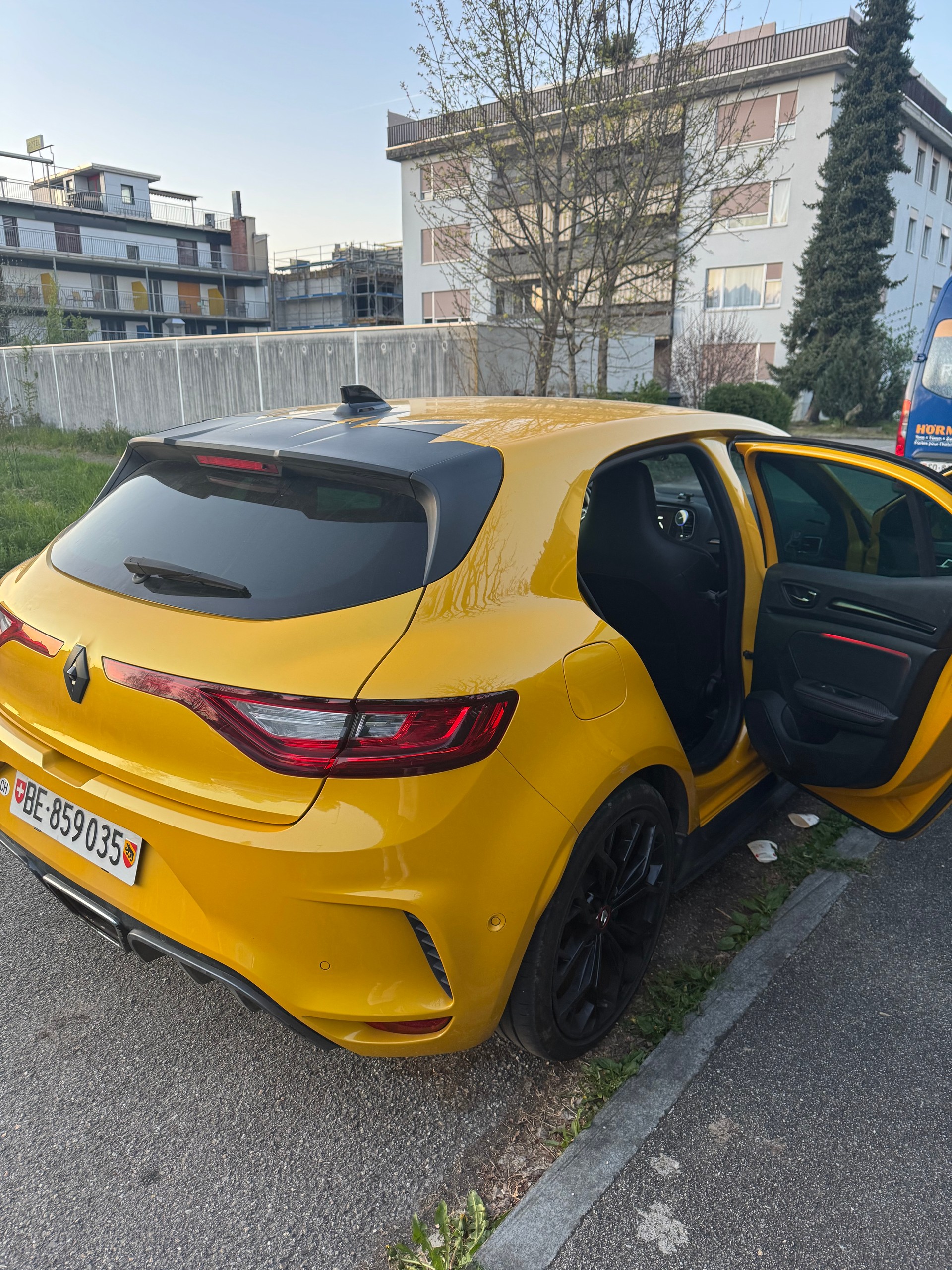 RENAULT Mégane RS 280 EDC-image-5
