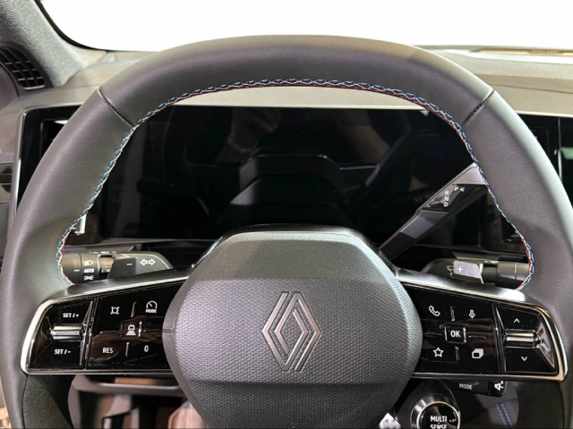 RENAULT Rafale 1.2 E-Tech esprit Alpine-image-13