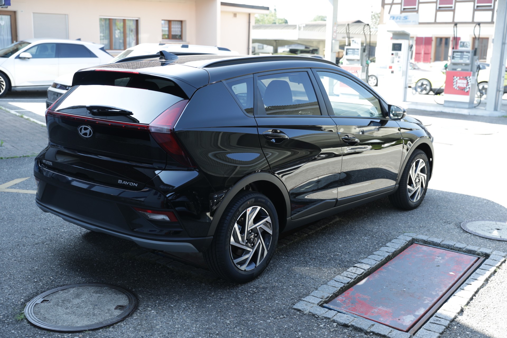 HYUNDAI Bayon 1.0 T-GDi Amplia DCT-image-4