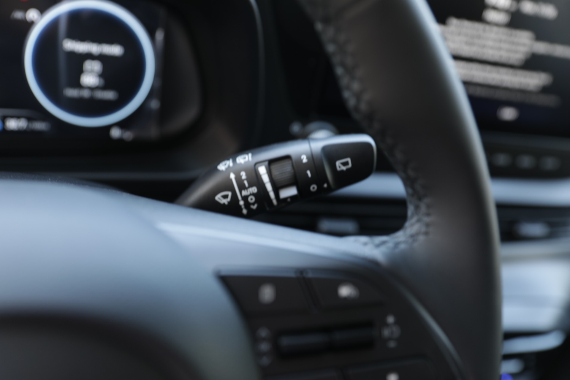 HYUNDAI Bayon 1.0 T-GDi Amplia DCT-image-13