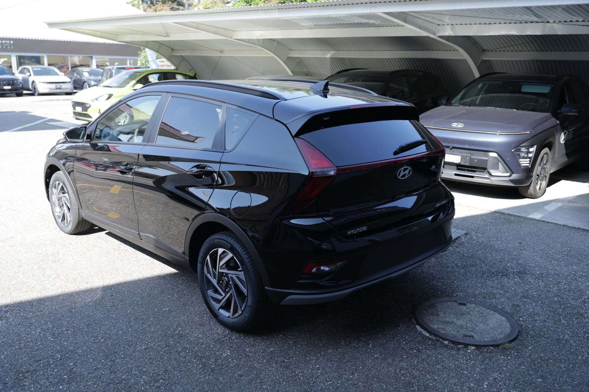 HYUNDAI Bayon 1.0 T-GDi Amplia DCT-showroom-element-3