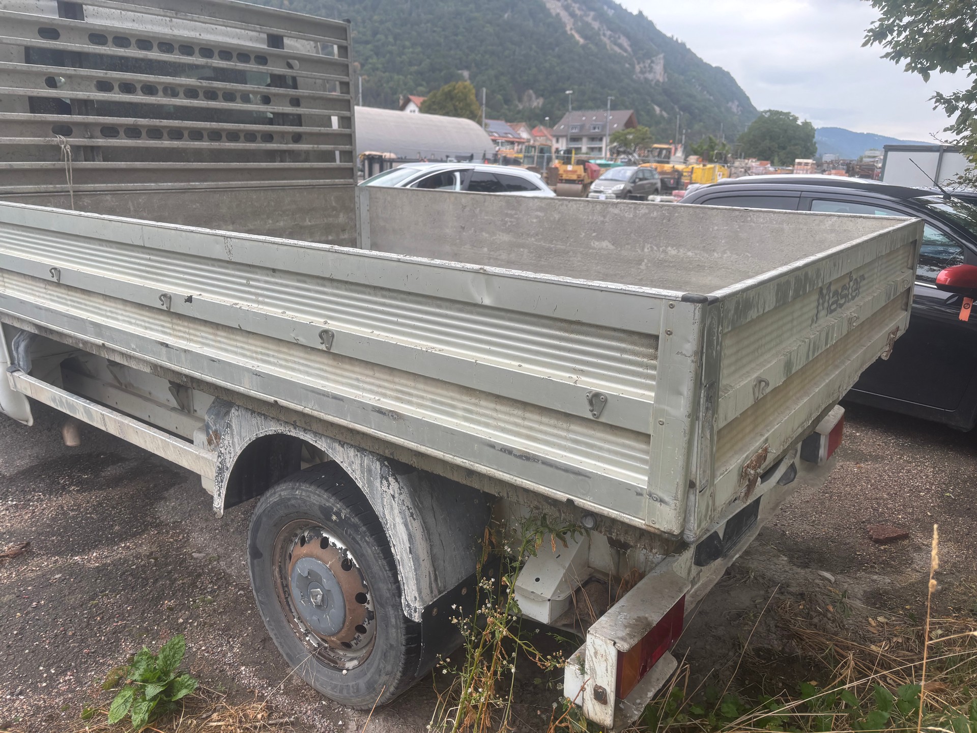 RENAULT Master T35 2.5dCi L2H1-image-6
