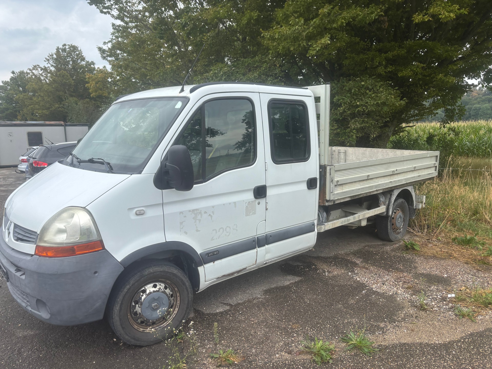 RENAULT Master T35 2.5dCi L2H1-image-2